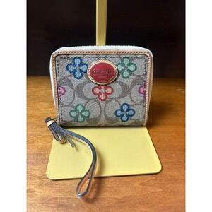 Coach Multicolor Clover Signature Zip Around Wristlet Wallet With Strap